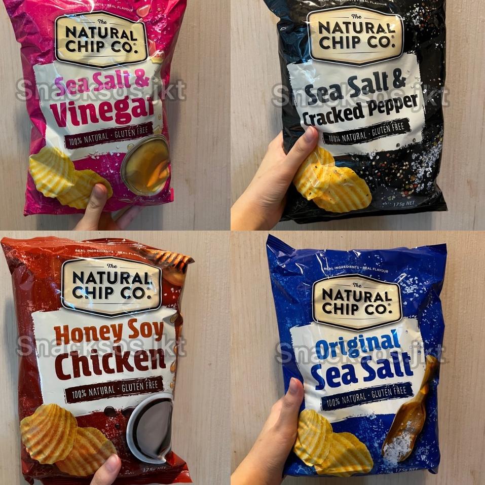 

➨ THE NATURAL CHIP & CO SEA SALT CRACKED PEPPER / SEA SALT / SEA SALT VINEGAR / HONEY SOY CHICKEN - POTATO CHIPS ★