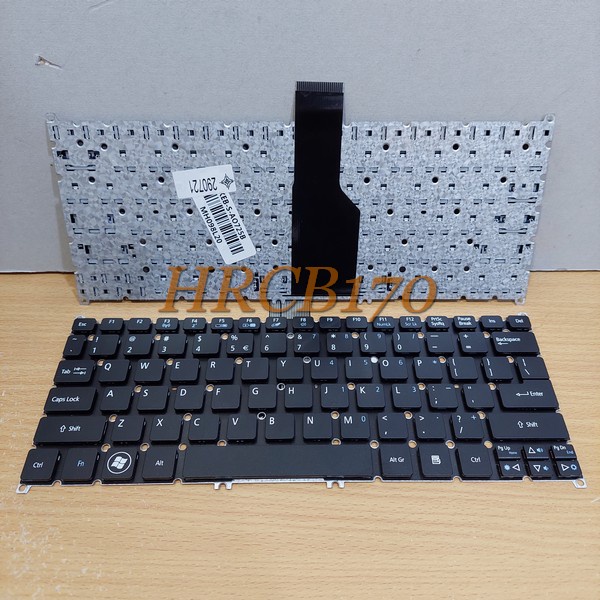 Keyboard Notebook Acer Aspire ONE 756 725 726 Series HITAM -HRCB