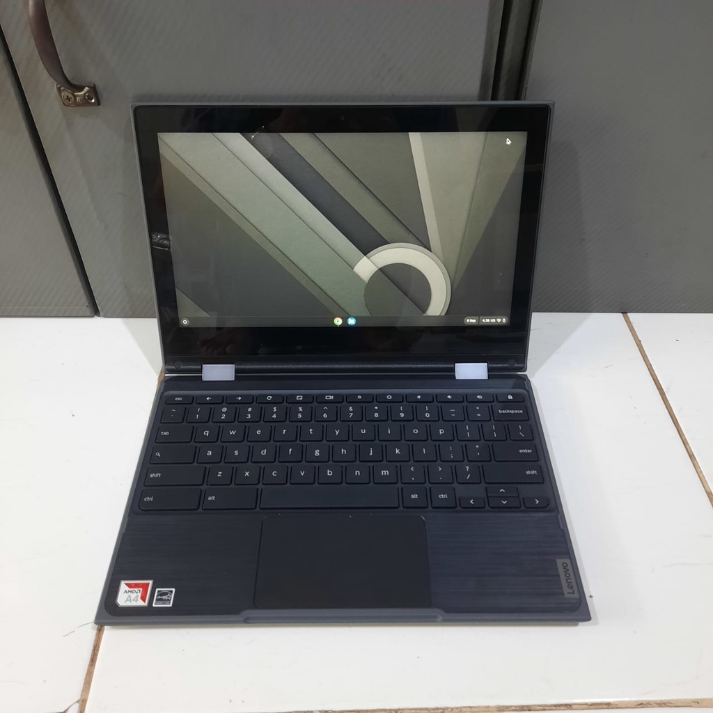 Lenovo Flip Chromebook 300e (Touchscreen) AMD A4-9120C READYJKT