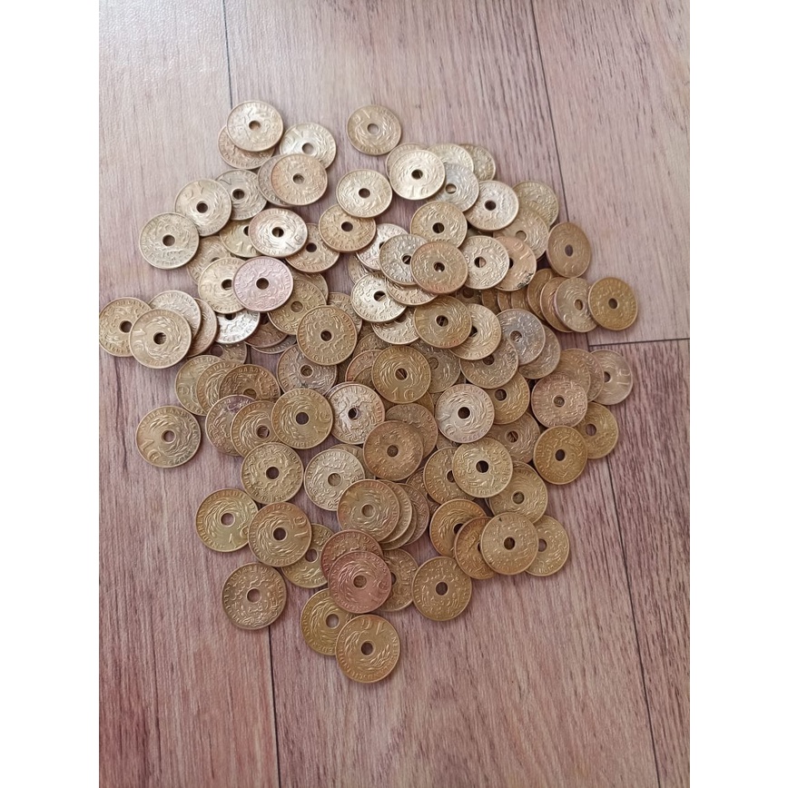 (Kinclong/Bersih) Uang kuno / bekas 1 cent bolong sen bolong nederlandsch indie tahun campur uang be