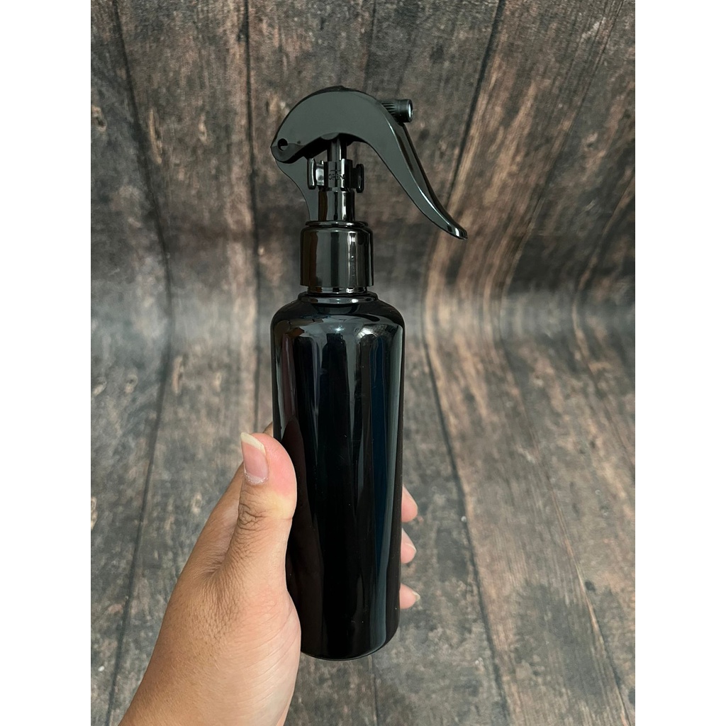 botol hitam 250ml / 250 ml - TRIGGER