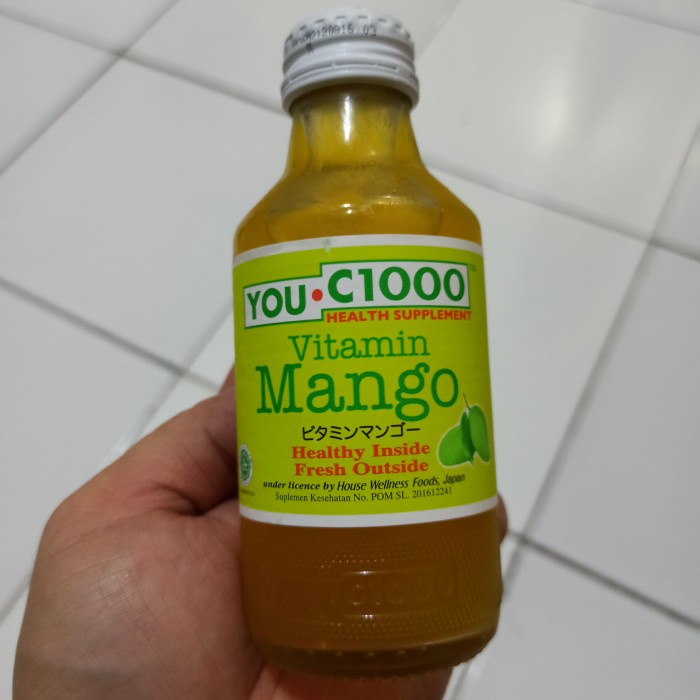 

You C1000 Health Drink Vitamin Mango Botol 140ml