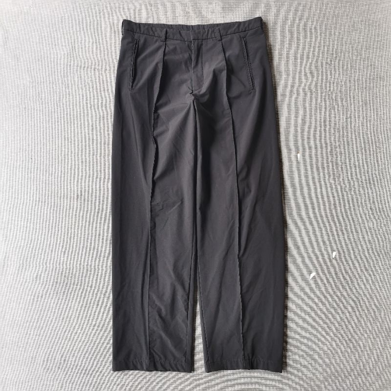 DARK WOLF GOLF CELANA GOLF WANITA SECOND SIZE M 31 32