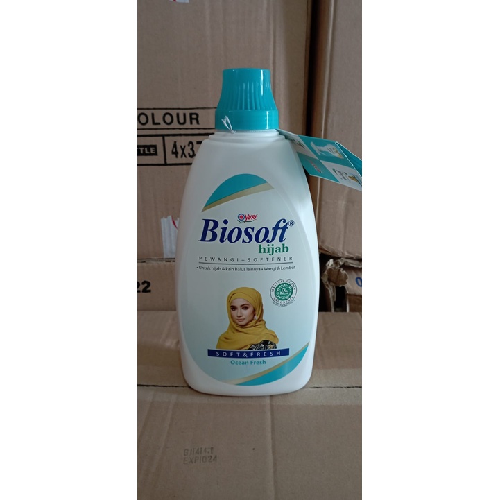 YURI BIOSOFT HIJAB PEWANGI + SOFTENER 900ML