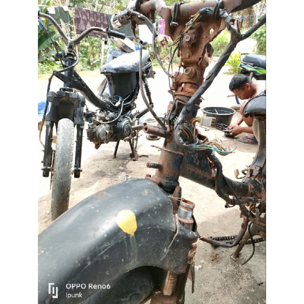 SEGITIGA HONDA GRAND