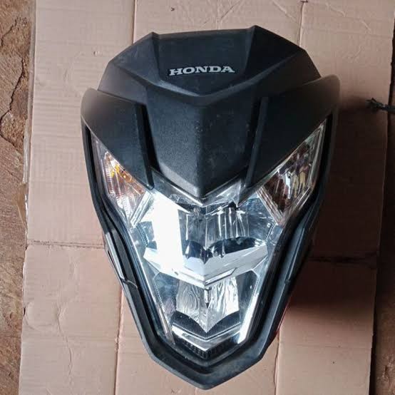 ] cover headlamp speedometer reflektor depan batok kepala sonic 150 fi