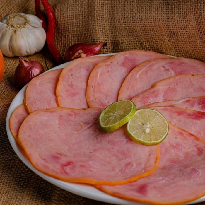 

SMOKE HAM BACON BABI PORK PREMIUM BALI 1KG NON HALAL