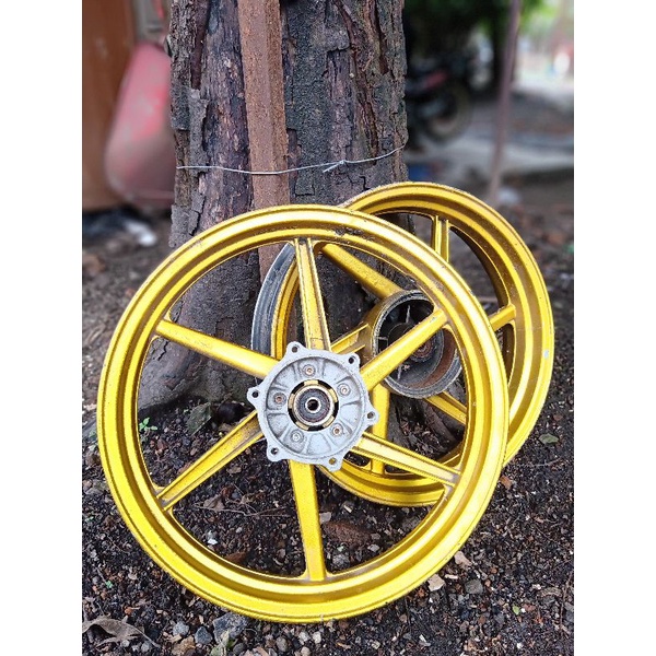 VELG PALANG 6 VIXION OLD TAPAK LEBAR ( Bekas )