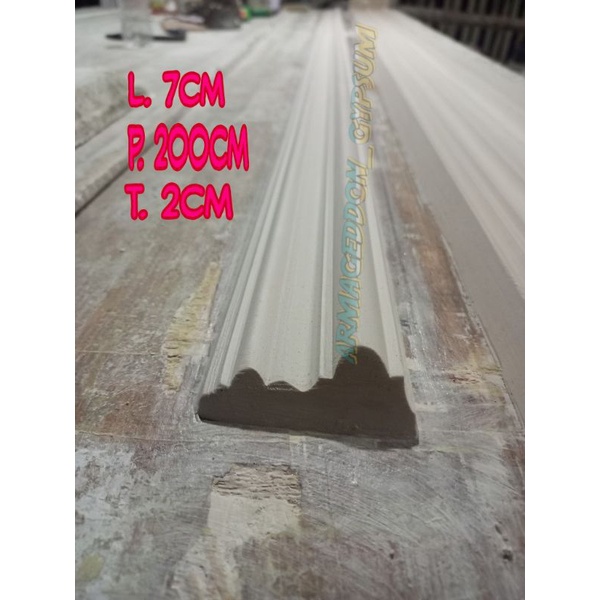 Cetakan lis biding gypsum