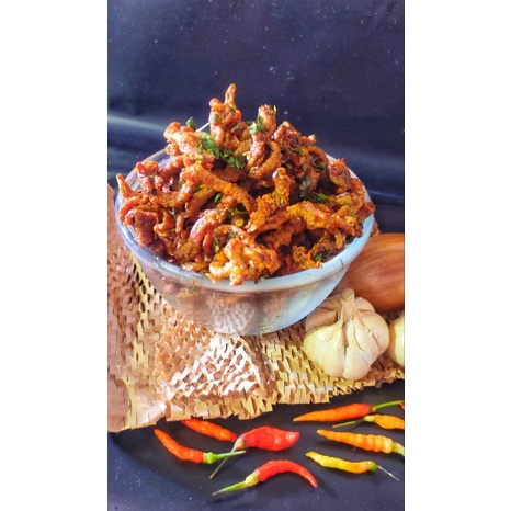 

ILAT JOWO Usus pedas crispy daun jeruk