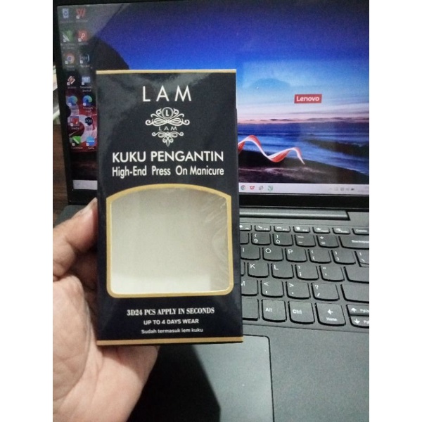 

Box Kuku/ Box Pengharum ada hanger.