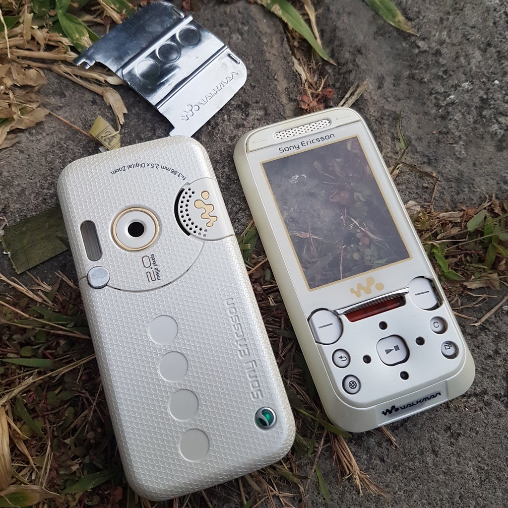 casing case housing kesing sony ericsson W830 W830i fullset
