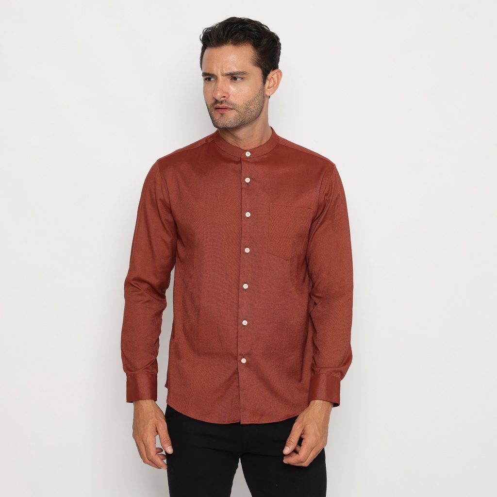 Platini Kemeja Pria Koko Shanghai Lengan Panjang Katun Oxford Merah Bata 22030