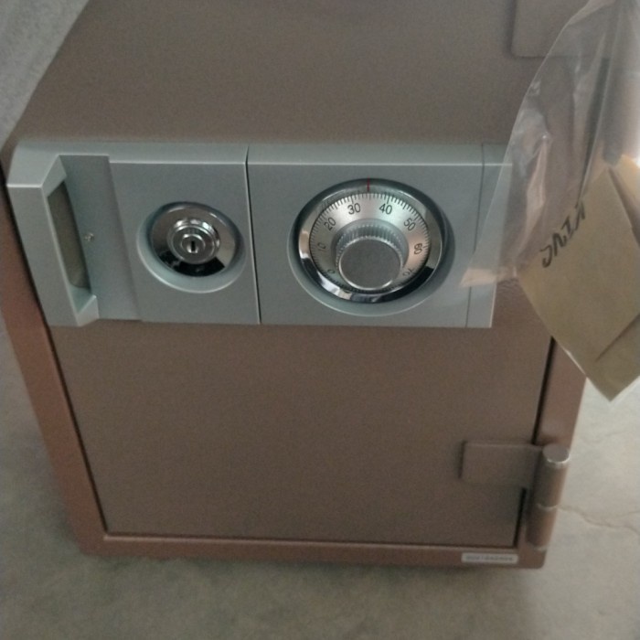 Brankas Uchida Brangkas Bkt
