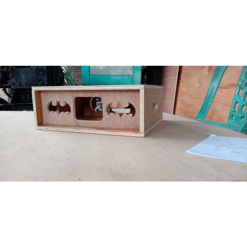 BOX POWER AMPLIFIER TRIPLEK MENTAHAN