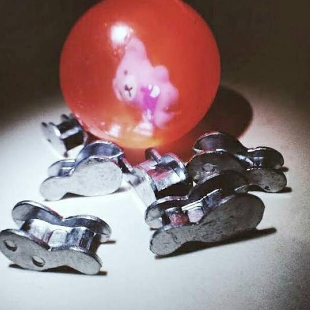 Paket 6 pcs biji bekel silver dan 1 bola BESAR pit warna besi • APG.12Fe23a