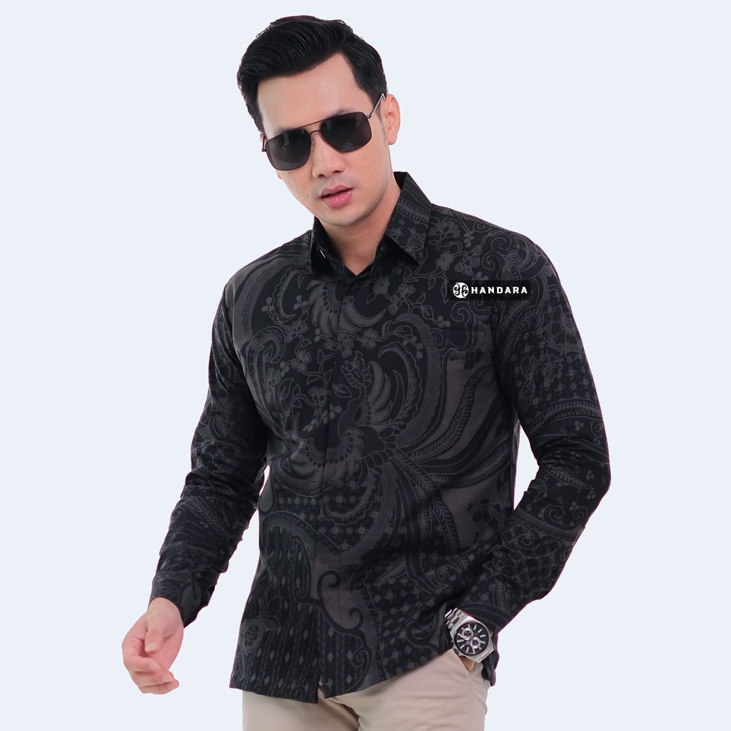 Handara Batik Pria Lengan Panjang Slim Fit Premium Sawunggaling Tarung Hitam HB-163