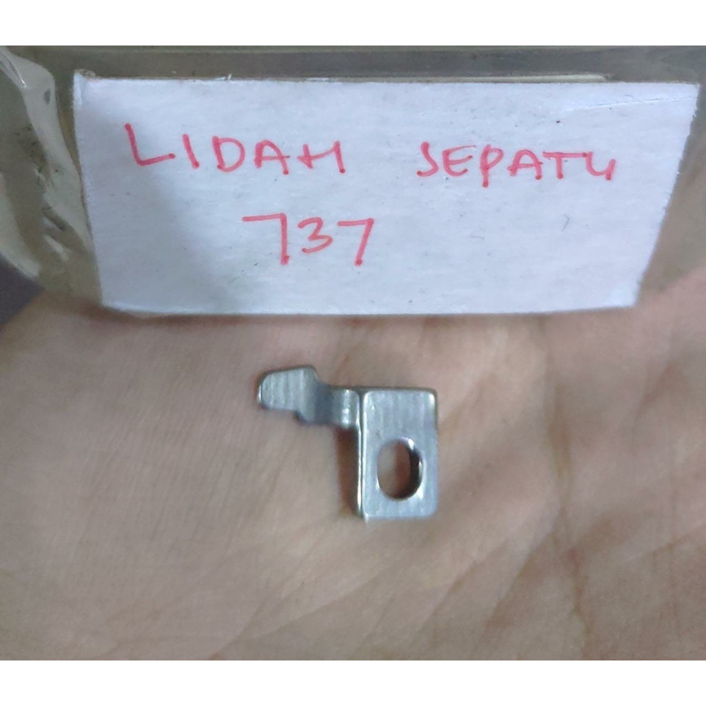 Lidah Sepatu Presser Foot Mesin Obras Industri 3 Benang 737