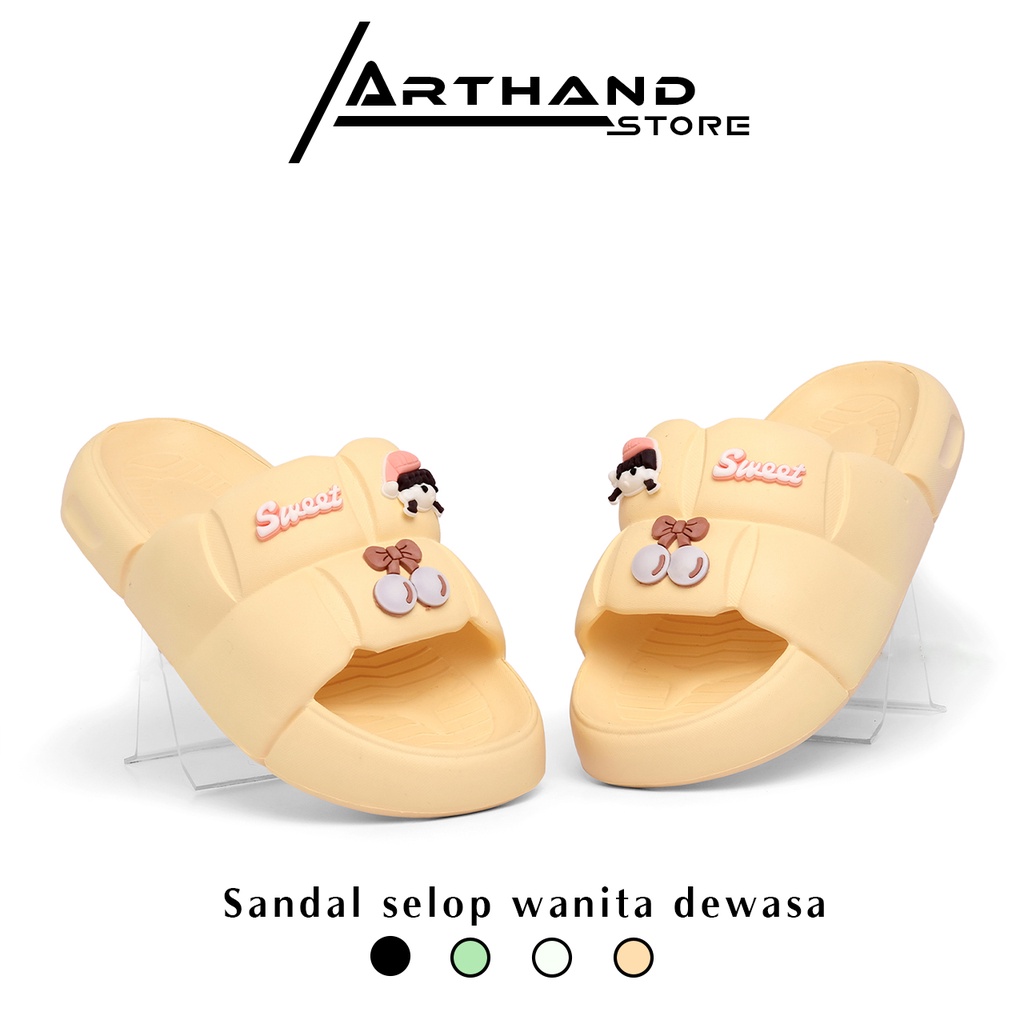 Sendal Wanita Terbaru Karet Sandal Slop Flat Rumahan Empuk Elastis Sendal Anti Slip New