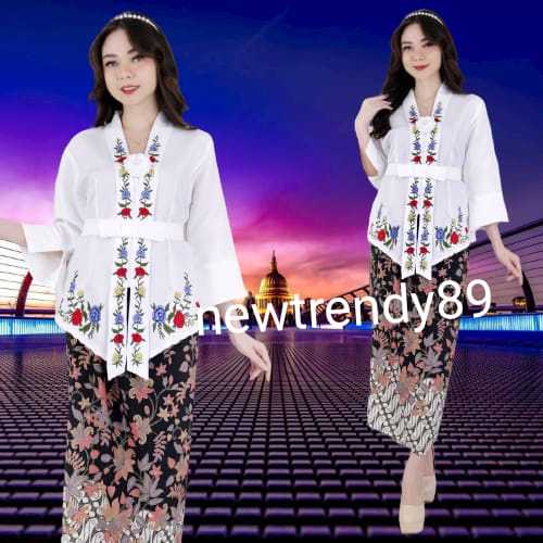 Atasan Kebaya Encim/Kebaya Modern Katun Dengan Aplikasi Bordir