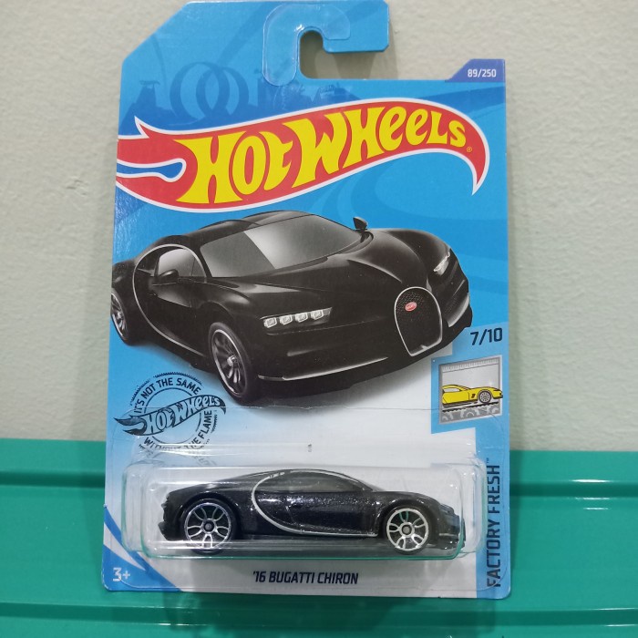 BUGATI CHIRON HOTWHEELS HITAM