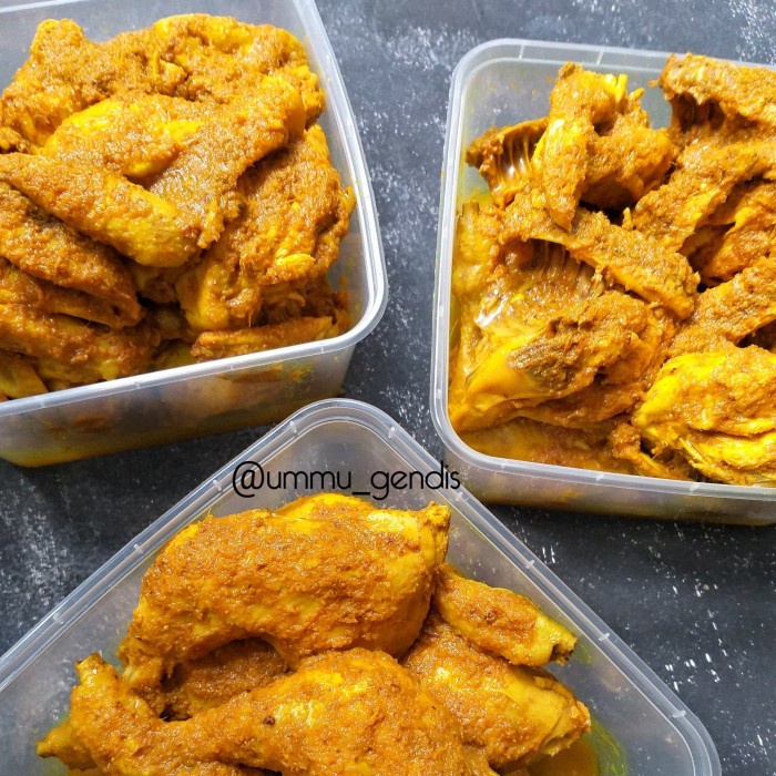 

Ayam Ungkep-Ayam Ungkep Bumbu Kuning-Ayam Ungkep Laos