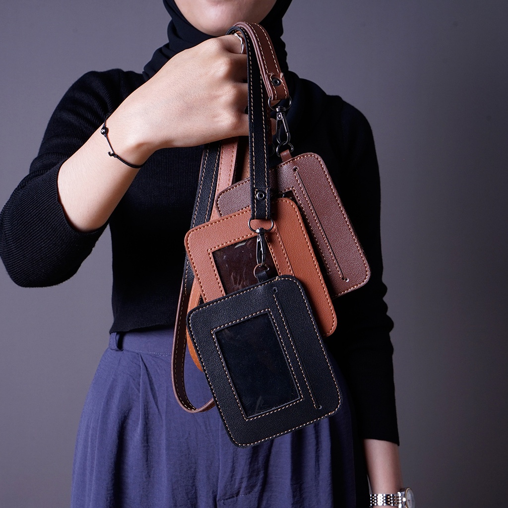 CARD HOLDER/ID CARD MODEL SIMPLE ENT02