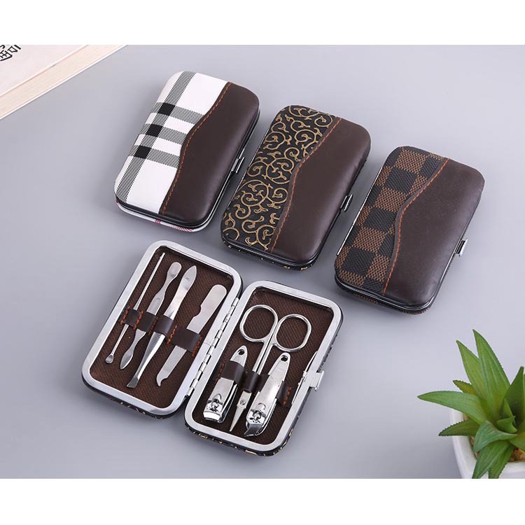 Set Alat Potong Kuku Manicure 7 in 1 Dompet Mini HL Manicure BB 100