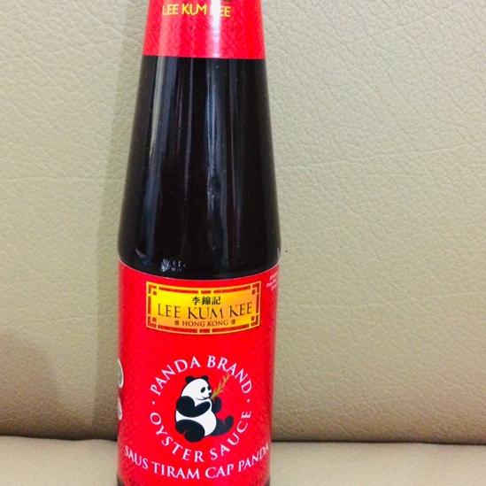

➬ Saus tiram Lee kum kee 510ml cap panda,halal,(Baca deskripsi produk) ➫