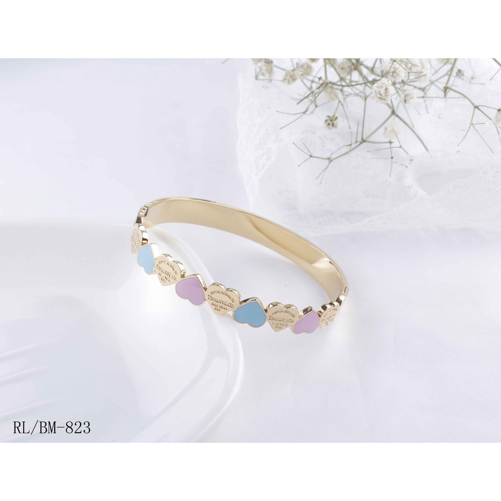 Gelang Titanium Cantik Perhiasan Fashion 823/0270/236/181