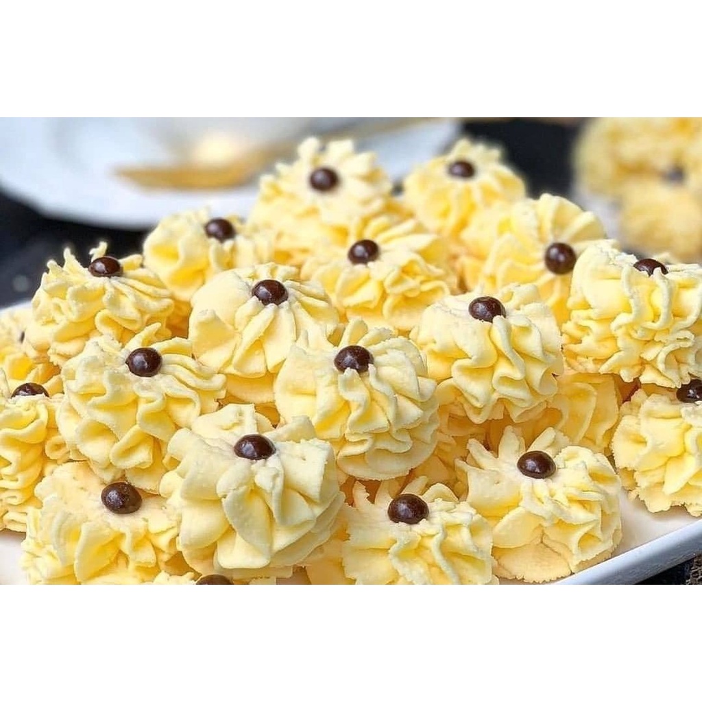 

KUE SEMPRIT/ KUE MAWARAN