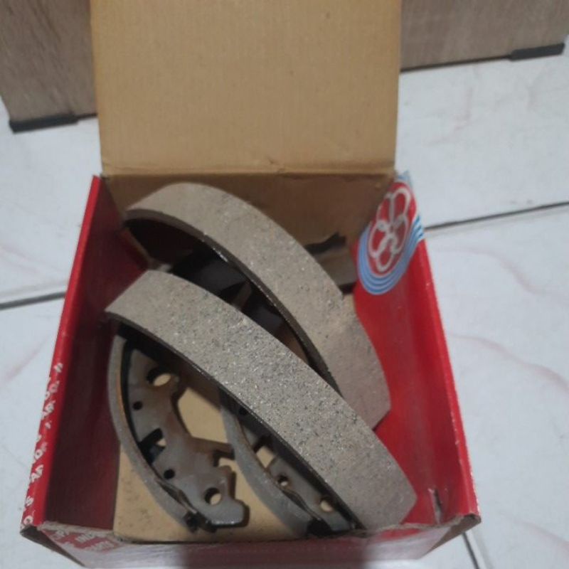 kampas rem belakang karimun kotak