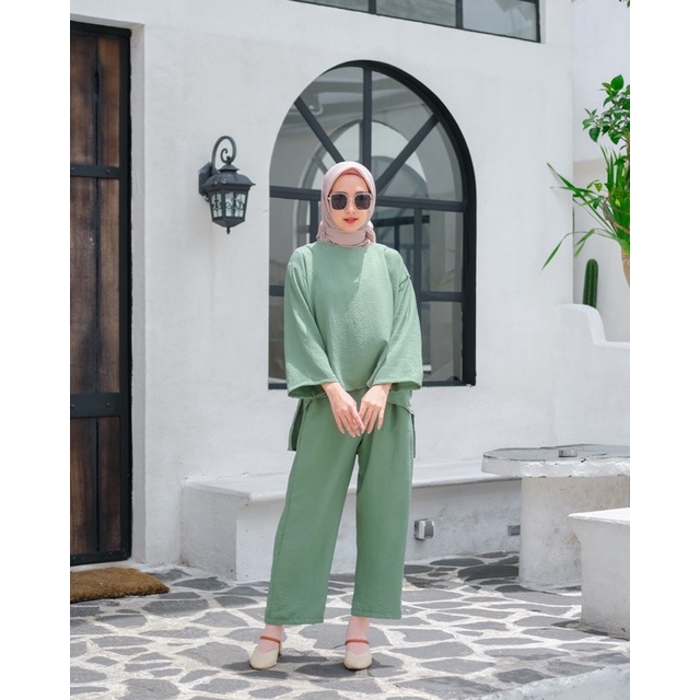 JOSHIN Viza Oneset Oblong Neck Crinkle Poly | Setelan Wanita Oblong Lengan Panjang