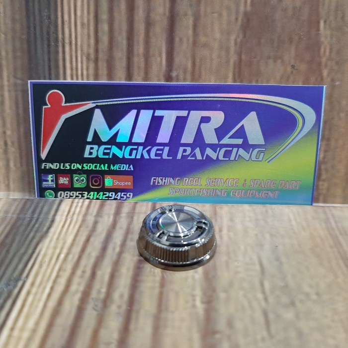 screw cap ryobi 500 - 5000 screw in handle sparepart reel original ORIGINAL