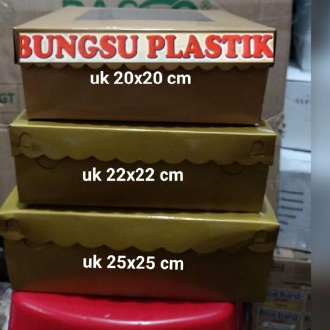 

Terbaru✅⭐-isi 10pcs Dus Kaca Mas / Dus Kue warna Gold / Dus Kue Tutup mika uk 20x20 cm 22x22 cm & 25x25 cm