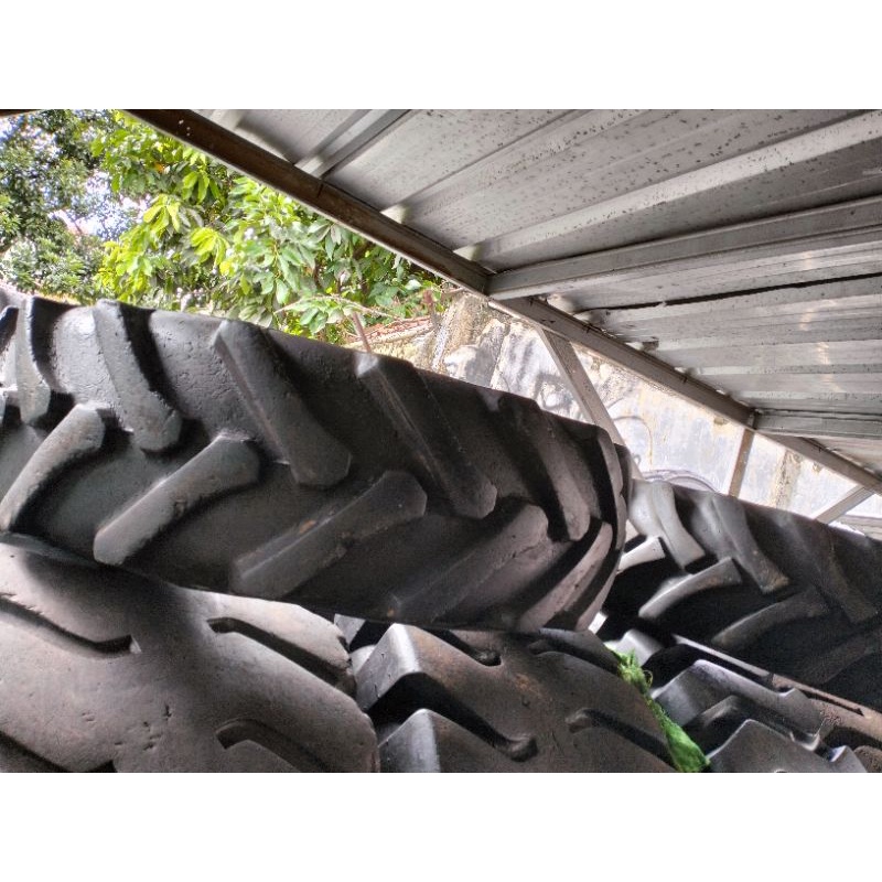 ban traktor 13.6-24 scond Destone siap pakai copotan