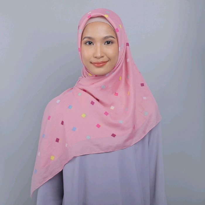 TERLARIS Kerudung Hijab Jilbab Segi Empat Motif Zoya Devinka Scarf segiempat 4 - Dusty pink