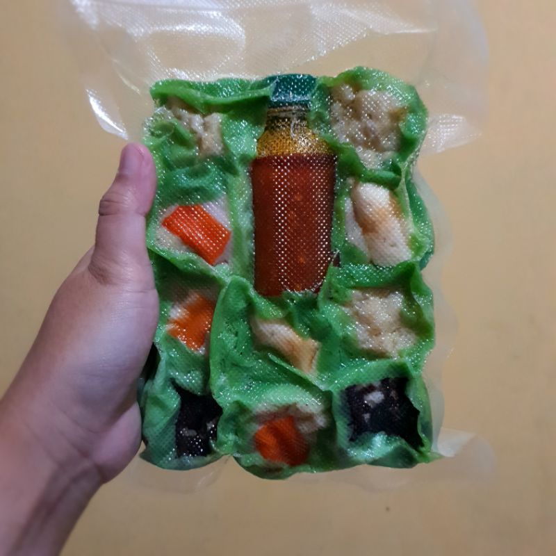 

Dimsum Sambal Mercon Frozen Pack by Dapoer Aira Lampung