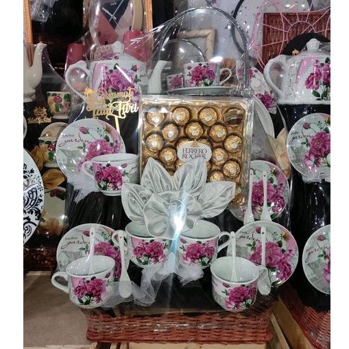 

PARCEL PECAH BELAH TEKO SET mix Forero rocher