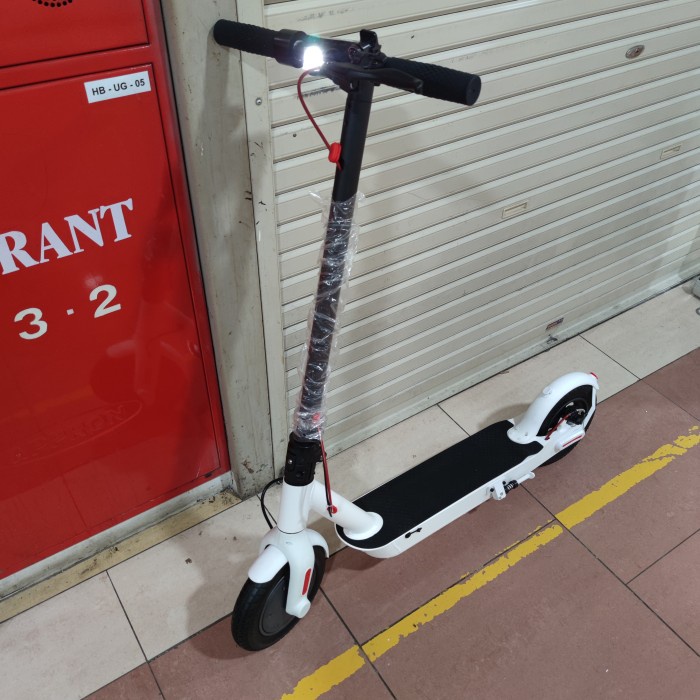Skuter Listrik 10 Inch Ban Angin Scooter Electric #Original
