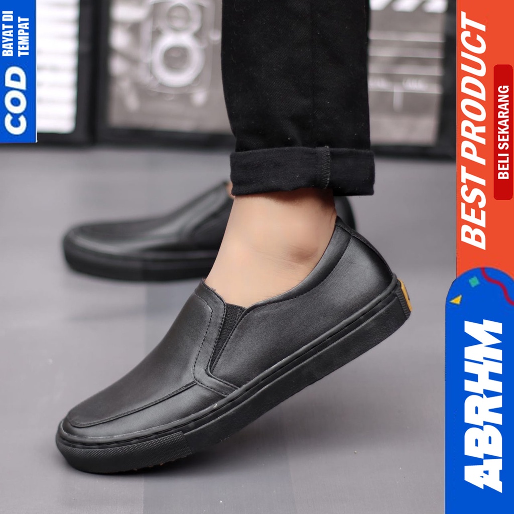 Abrhm Manji - Sepatu Slip On Pria Casual Kulit Asli