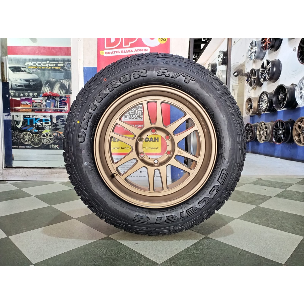 PAKETAN VELG BAN FORTUNER TRITON PAJERO R18 BAN 265/60 R16 ACCELERA OMIKRON A/T