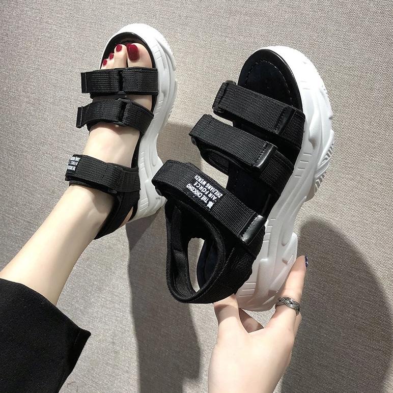 SIAP KIRIM Sandal Gunung Casual Trendy sandal gunung wanita Glady Lozta