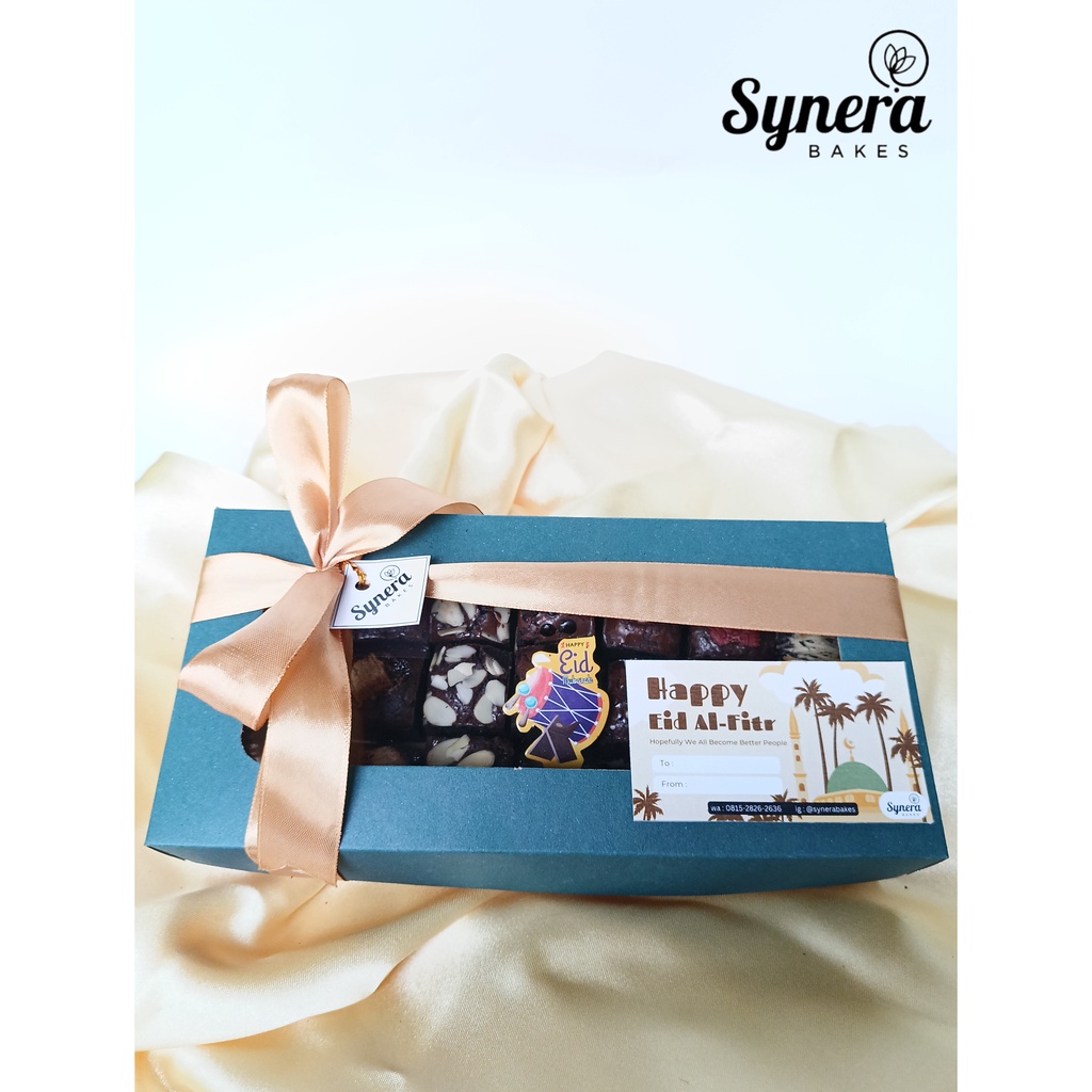 

[22x12] - Hampers Lebaran Idul Fitri - Ultah Ulang Tahun Kado Wisuda - Brownies Fudge Panggang - Murah Enak Synera Bakes