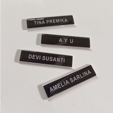 

Nama Dada Akrilik Name Tag Bahan Akriklik
