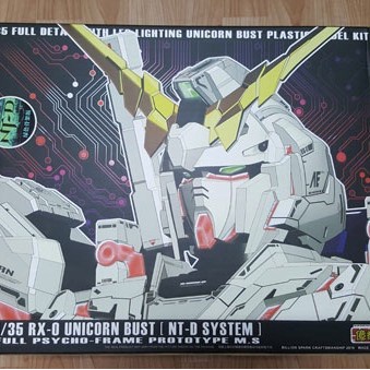 Terlaris Unicorn 1/35 Head Bust By Yihui First Batch Gunpla Gundam