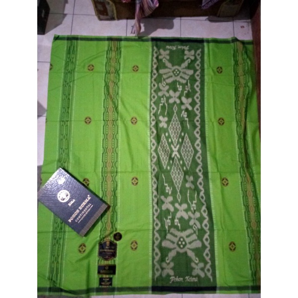 sarung pohon kurma continental