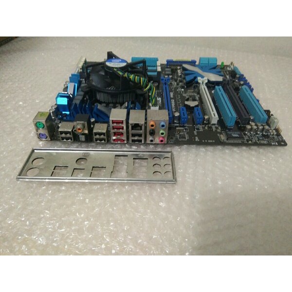 Motherboard Pc Gaming Merk Asus P7P55D Pro Paket Prosesor Intel Core I7 880 3.07 Ghz 3 Slot Pci E