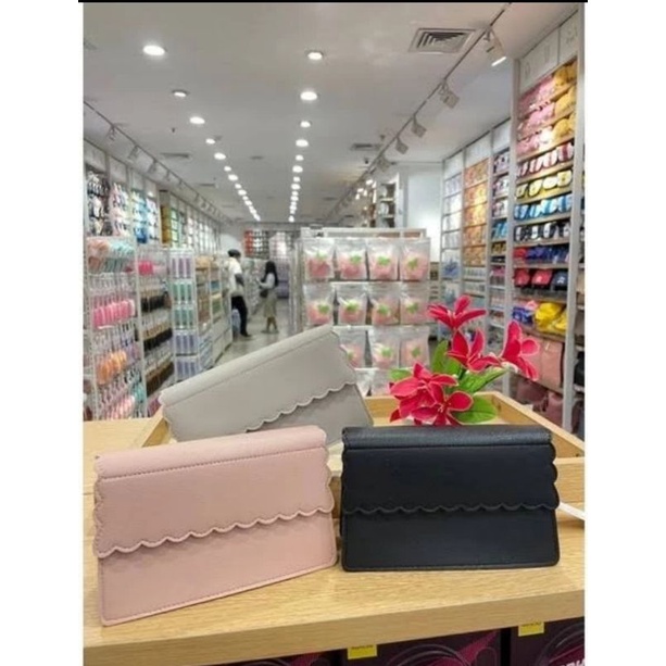 Miniso Scalloped Flap Crossbody Bag with Bead Chain