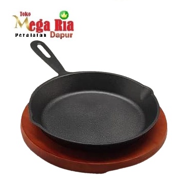Home Line Cast Iron Skillet Piring Pan Hot Plate Steak Tatak Kayu